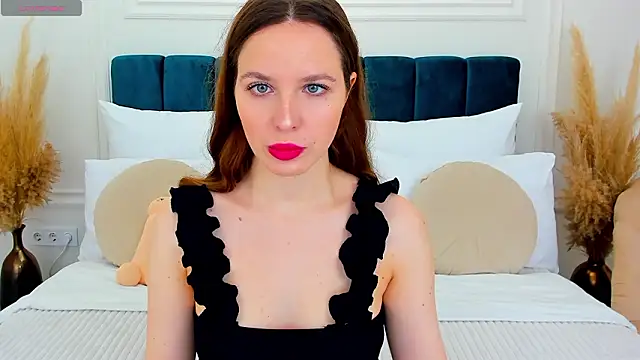 Snapshot of MonaRicci chatting on March 7, 2026, 1:16 pm MonaRicci online show from March 7, 2026, 1:16 pm