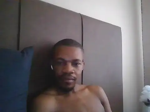 Snapshot of NkabiDick chatting on November 16, 2025, 6:40 am NkabiDick online show from November 16, 2025, 6:40 am