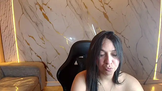 Snapshot of gabriella_storm_tf chatting on May 15, 2026, 3:37 am gabriella storm tf online show from May 15, 2026, 3:37 am