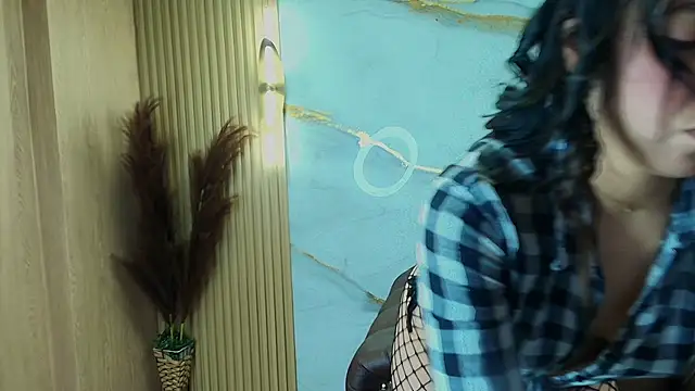 gabriella storm tf online show from November 21, 2025, 12:48 pm