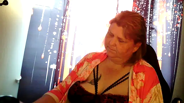 Snapshot of paulus52 chatting on July 7, 2026, 7:23 am paulus52 online show from July 7, 2026, 7:23 am