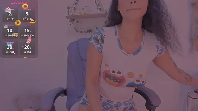 Snapshot of bergmanamii chatting on November 12, 2025, 11:30 pm bergmanamii online show from November 12, 2025, 11:30 pm