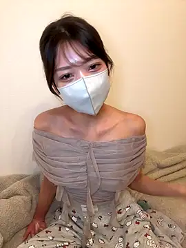 Snapshot of ARISU_1205 chatting on November 26, 2025, 1:44 pm ARISU 1205 online show from November 26, 2025, 1:44 pm