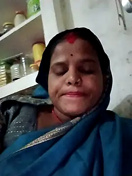 CUTE SIMY online show from December 14, 2025, 2:11 pm