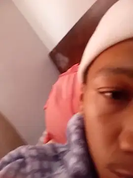 Snapshot of Bigdickheadpussylicking chatting on June 8, 2026, 9:21 am Bigdickheadpussylicking online show from June 8, 2026, 9:21 am