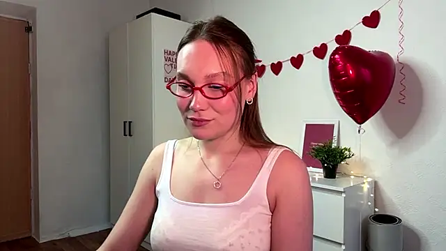 Snapshot of Kalli_ly chatting on February 10, 2026, 2:16 pm Kalli ly online show from February 10, 2026, 2:16 pm