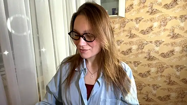 Snapshot of Kalli_ly chatting on December 15, 2025, 3:29 pm Kalli ly online show from December 15, 2025, 3:29 pm