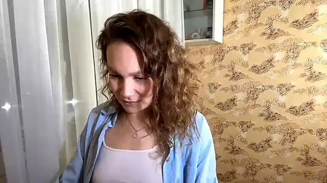 Snapshot of Kalli_ly chatting on December 5, 2025, 2:26 pm Kalli ly online show from December 5, 2025, 2:26 pm