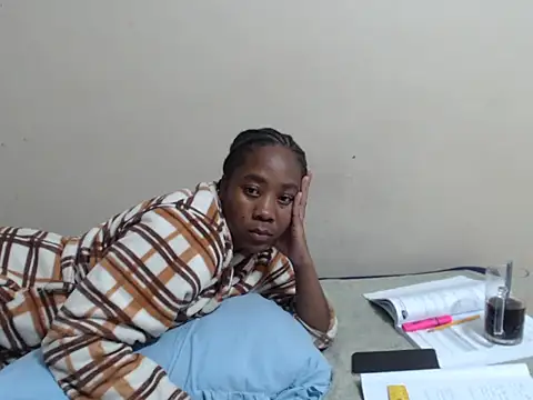 Snapshot of SexyLipss_ chatting on March 3, 2026, 6:26 pm SexyLipss online show from March 3, 2026, 6:26 pm