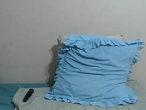 Snapshot of SexyLipss_ chatting on March 12, 2026, 1:44 am SexyLipss online show from March 12, 2026, 1:44 am