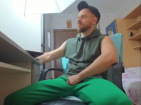 Snapshot of Ryanstone_ chatting on November 6, 2025, 3:54 am Ryanstone online show from November 6, 2025, 3:54 am