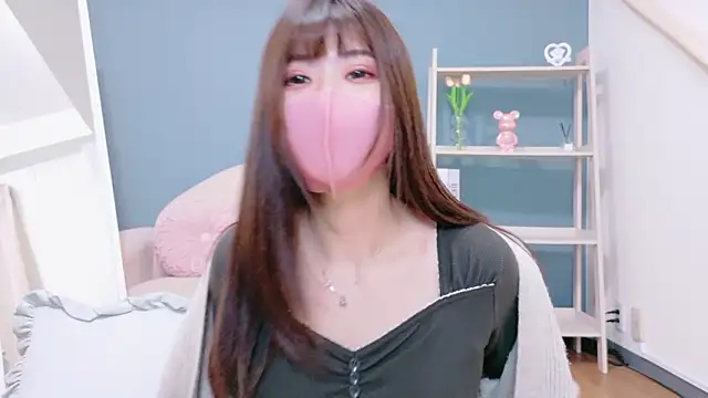 oto-X-cup online show from November 5, 2025, 11:24 am