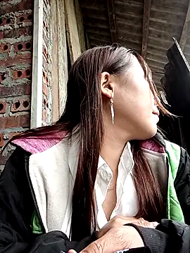 Sara pusyy online show from April 2, 2026, 1:46 am