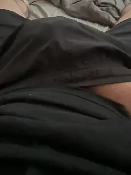 Snapshot of adamblunt59 chatting on February 8, 2026, 4:54 am adamblunt59 online show from February 8, 2026, 4:54 am