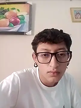 wonka3  online show from November 3, 2025, 3:04 pm