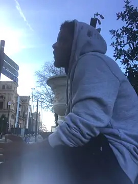 Snapshot of Angel23cm1 chatting on December 18, 2025, 11:36 am Angel23cm1 online show from December 18, 2025, 11:36 am