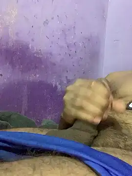 Snapshot of hotman29 chatting on November 12, 2025, 8:23 pm hotman29 online show from November 12, 2025, 8:23 pm