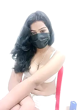 Aarti909090 online show from December 14, 2025, 1:28 pm