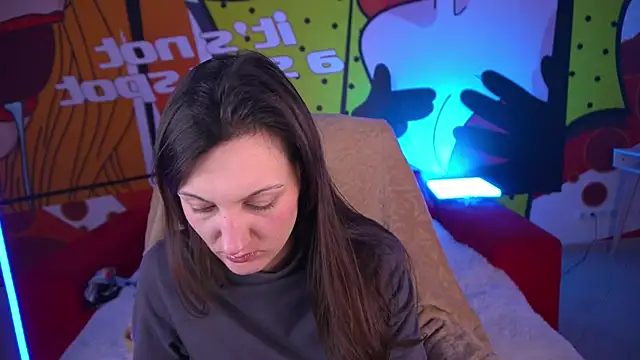 Snapshot of ZafiraMoonn chatting on February 9, 2026, 1:42 pm ZafiraMoonn online show from February 9, 2026, 1:42 pm