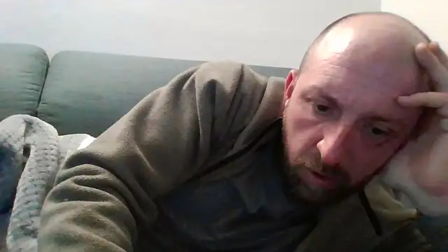 luca beech88 online show from April 5, 2026, 5:19 pm