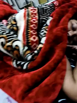 fuckgirl143143 online show from November 6, 2025, 4:49 am