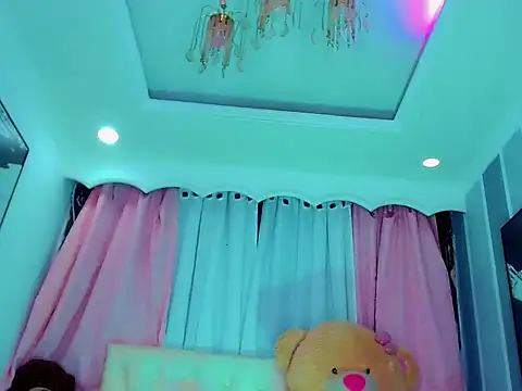 Snapshot of Sweet_Queens1 chatting on November 4, 2025, 10:57 pm Sweet Queens1 online show from November 4, 2025, 10:57 pm