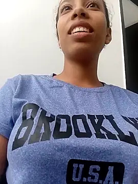 Ari 1217 online show from November 28, 2025, 9:37 pm