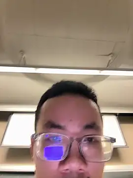 JadonZ 04263 online show from November 3, 2025, 6:07 am