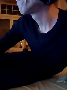 bassxxxxwave online show from November 16, 2025, 6:56 pm