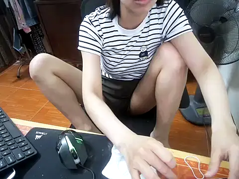 Snapshot of ---Lusi03--- chatting on May 1, 2026, 12:26 am ---Lusi03--- online show from May 1, 2026, 12:26 am
