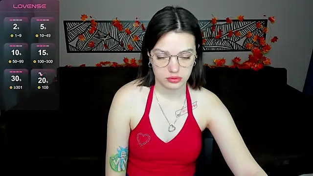 Karina Kellyy online show from November 4, 2025, 1:42 am