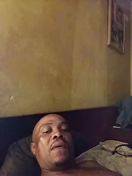 BBC-KING-100 online show from December 15, 2025, 10:26 pm