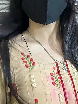 Neha rani78 online show from March 26, 2026, 3:38 am