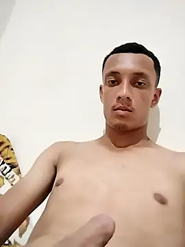 Snapshot of FLECKIN chatting on December 15, 2025, 3:01 am FLECKIN online show from December 15, 2025, 3:01 am