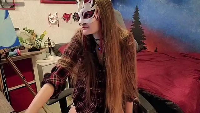 ScarletKitsunyaa online show from March 19, 2026, 2:06 pm