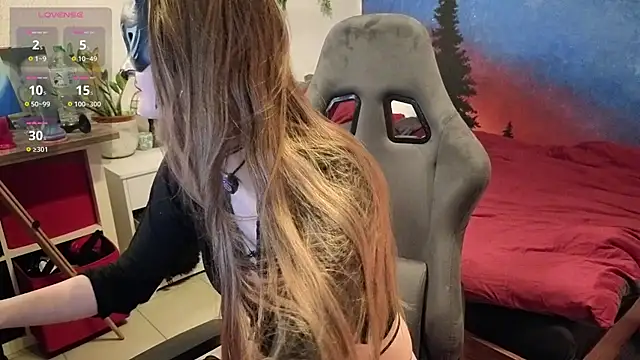 ScarletKitsunyaa online show from March 14, 2026, 2:12 pm