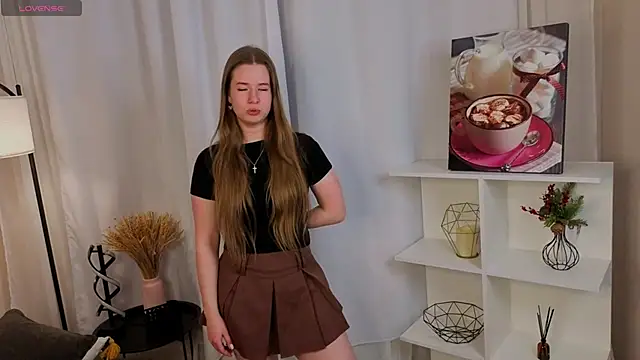 Snapshot of MowasaBritten chatting on April 4, 2026, 4:46 pm MowasaBritten online show from April 4, 2026, 4:46 pm