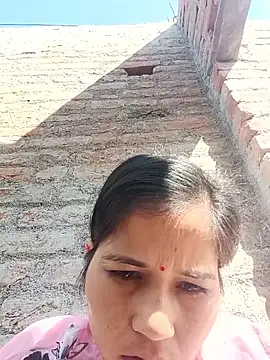 Snapshot of Sanjna_babby chatting on February 9, 2026, 6:11 am Sanjna babby online show from February 9, 2026, 6:11 am