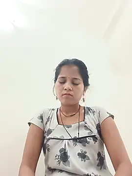 Snapshot of Sanjna_babby chatting on December 18, 2025, 3:38 pm Sanjna babby online show from December 18, 2025, 3:38 pm