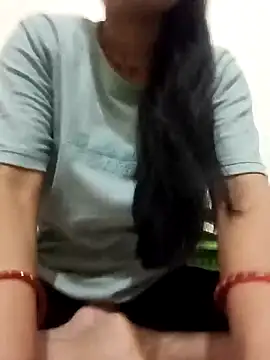 Snapshot of Sanjna_babby chatting on March 30, 2026, 11:06 pm Sanjna babby online show from March 30, 2026, 11:06 pm