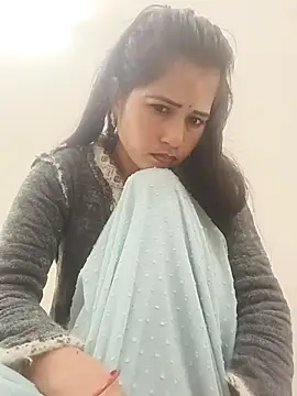 Snapshot of Sanjna_babby chatting on February 4, 2026, 6:03 pm Sanjna babby online show from February 4, 2026, 6:03 pm