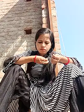 Snapshot of Sanjna_babby chatting on February 17, 2026, 5:38 am Sanjna babby online show from February 17, 2026, 5:38 am