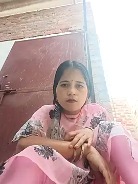 Snapshot of Sanjna_babby chatting on March 18, 2026, 8:17 am Sanjna babby online show from March 18, 2026, 8:17 am