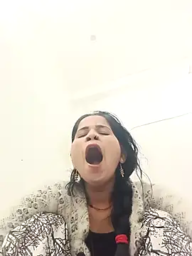 Snapshot of Sanjna_babby chatting on December 19, 2025, 5:26 pm Sanjna babby online show from December 19, 2025, 5:26 pm