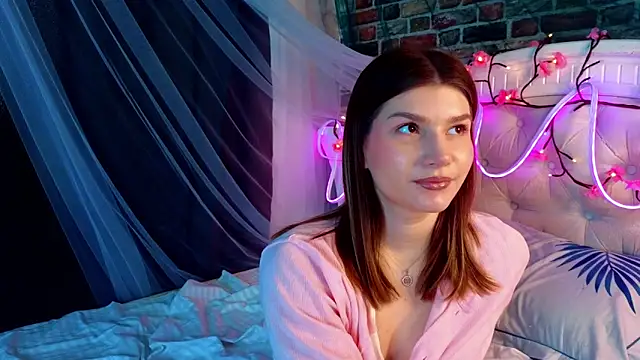 Snapshot of WilmaJohnson chatting on March 11, 2026, 7:13 am WilmaJohnson online show from March 11, 2026, 7:13 am