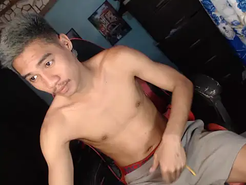 mrsexyteens online show from February 8, 2026, 5:16 am