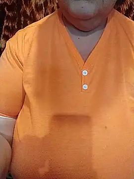 Snapshot of MyHoneyKira chatting on November 13, 2025, 11:03 am MyHoneyKira online show from November 13, 2025, 11:03 am