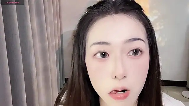 Snapshot of swstam-sr chatting on January 6, 2026, 2:21 pm swstam-sr online show from January 6, 2026, 2:21 pm