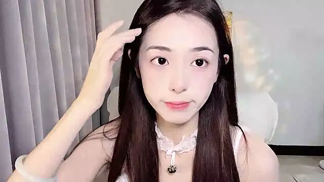 Snapshot of swstam-sr chatting on December 19, 2025, 11:34 am swstam-sr online show from December 19, 2025, 11:34 am