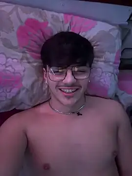 Lxx001xh online show from November 9, 2025, 1:53 am